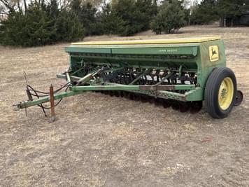 Main image John Deere 8300