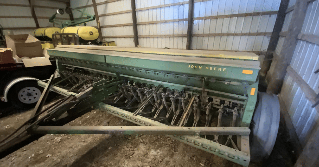 Main image John Deere 8300