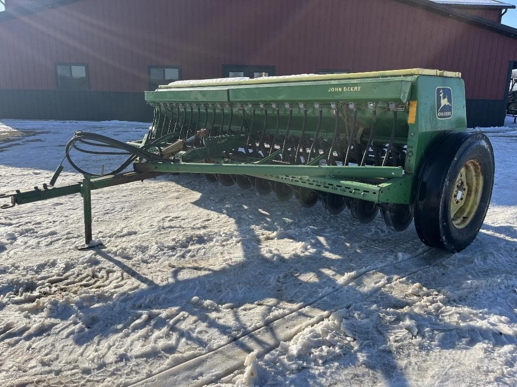 Image of John Deere 8300 Primary image