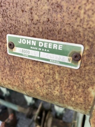 Image of John Deere 8300 equipment image 4