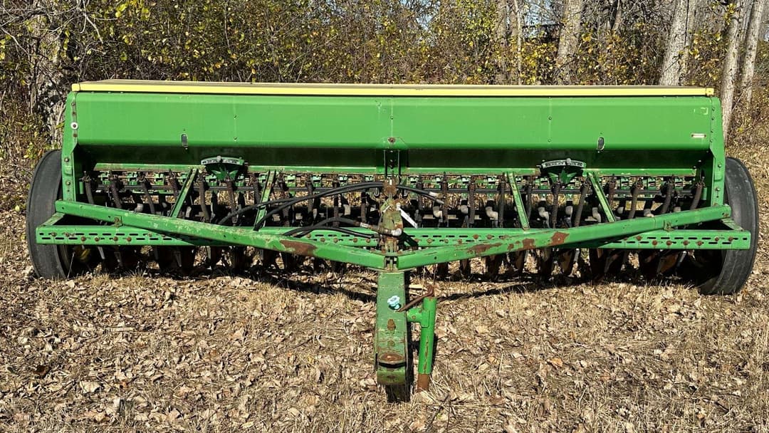 Image of John Deere 8300 Primary image