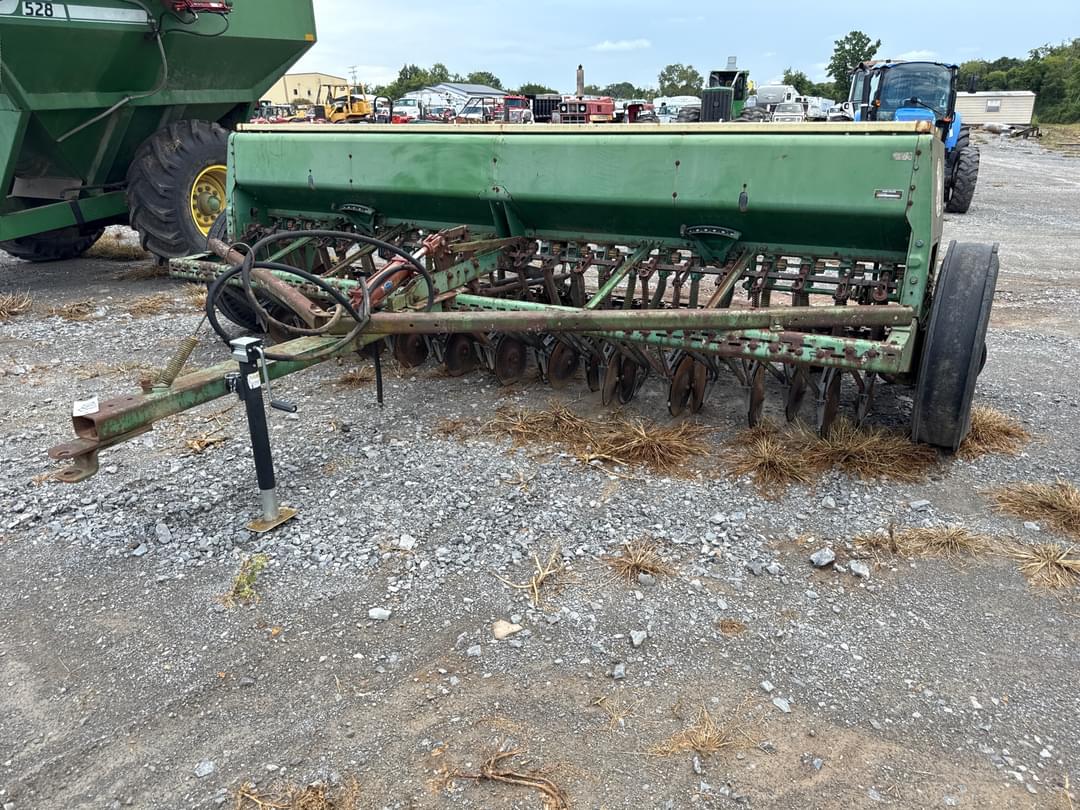Image of John Deere 8300 Primary image