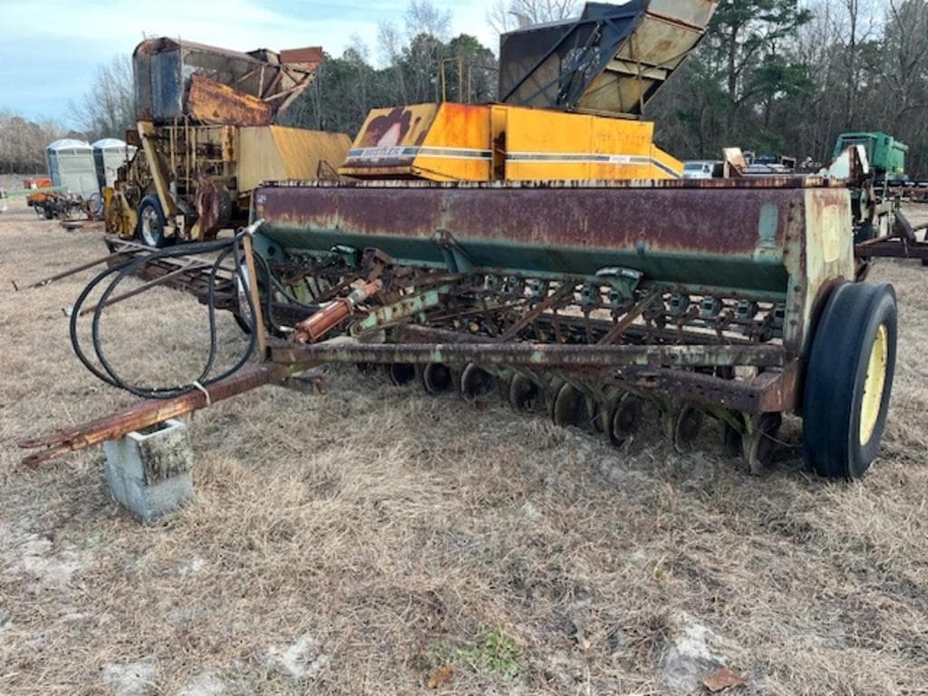 Image of John Deere 8300 Image 0