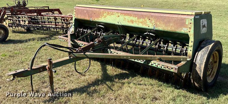 Image of John Deere 8300 Primary image