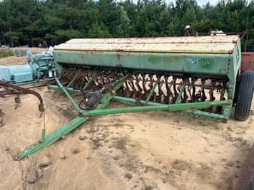 Main image John Deere 8300