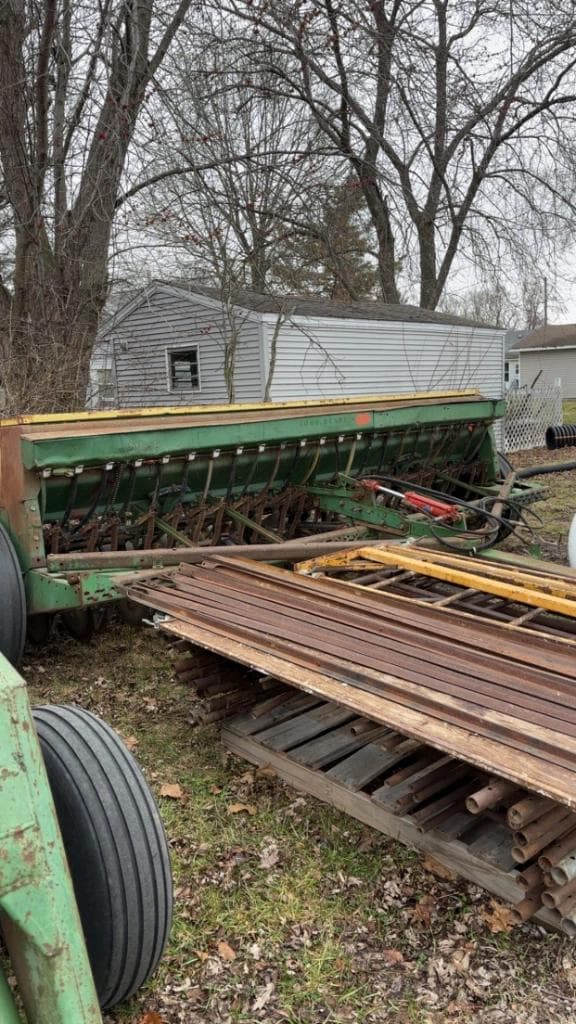 Image of John Deere 8300 Image 1