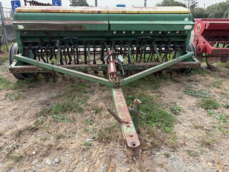Image of John Deere 8300 Primary image