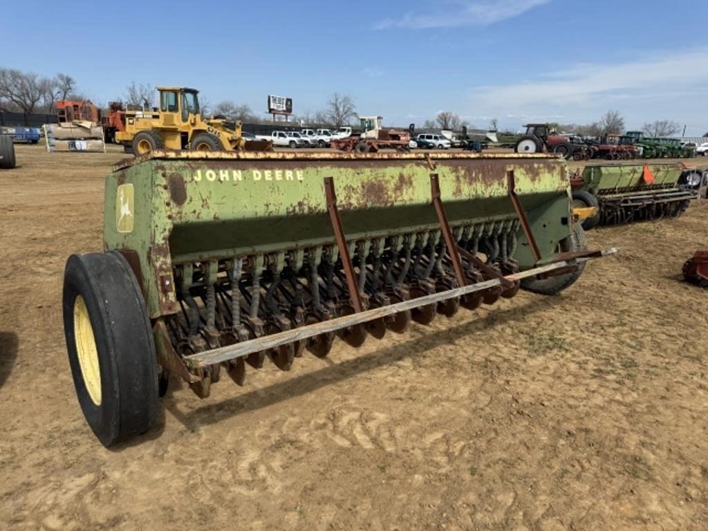 Image of John Deere 8300 Image 0