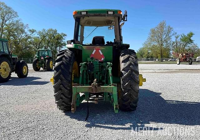 Image of John Deere 8300 equipment image 3