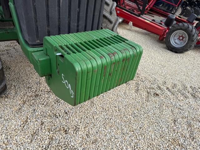 Image of John Deere 8300 equipment image 1