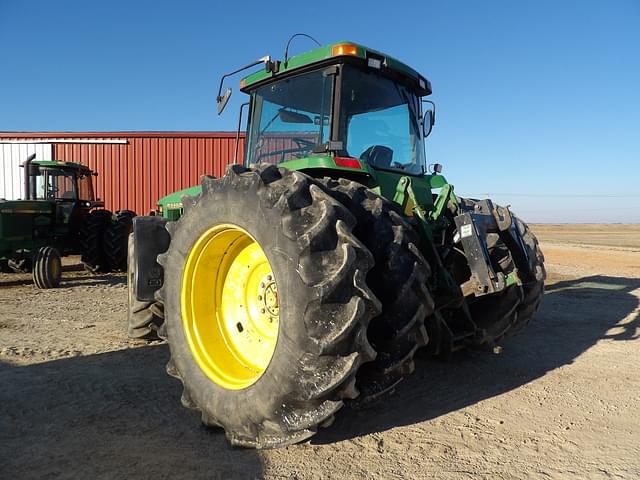 Image of John Deere 8300 equipment image 2