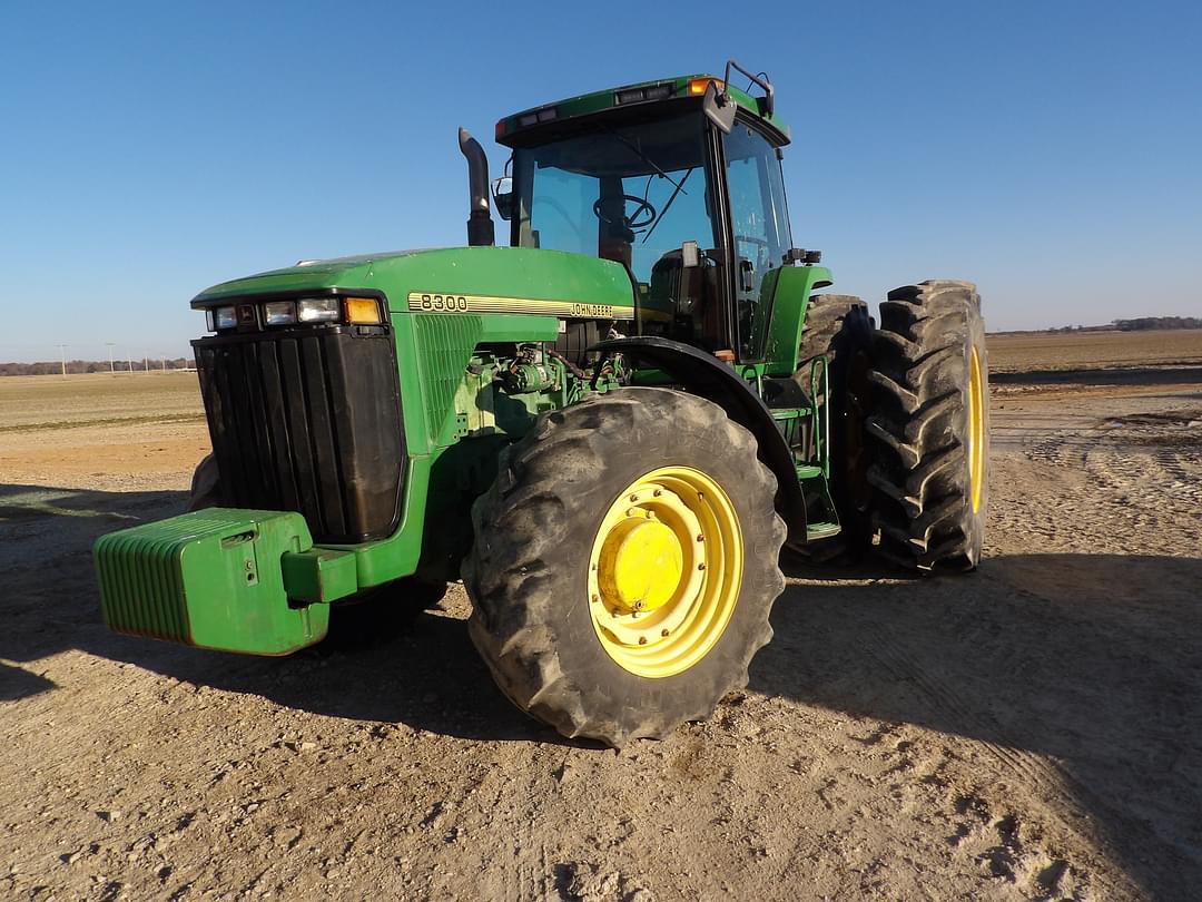 Image of John Deere 8300 Primary image