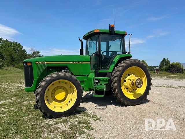 Image of John Deere 8300 equipment image 1