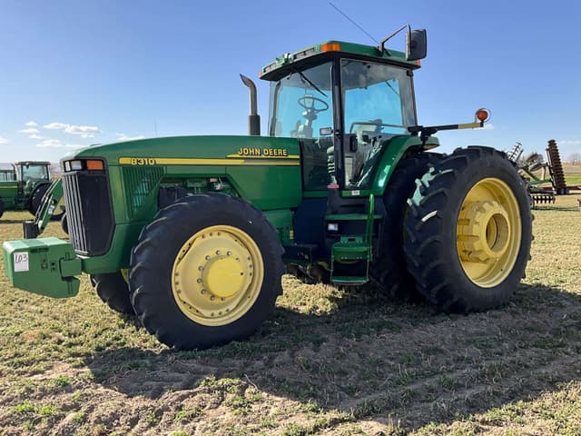 Image of John Deere 8310 equipment image 2