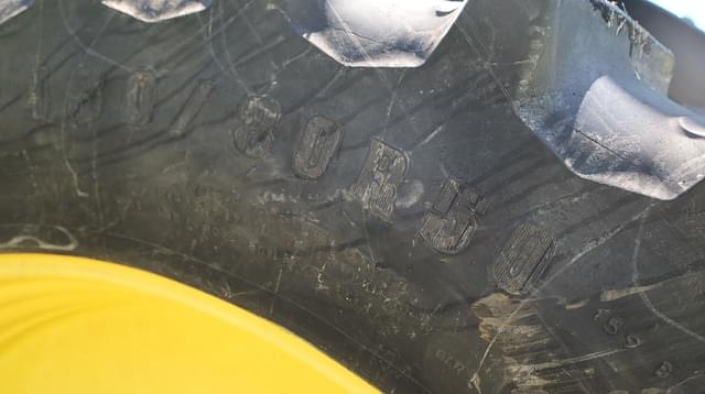 Image of John Deere 8310R equipment image 4