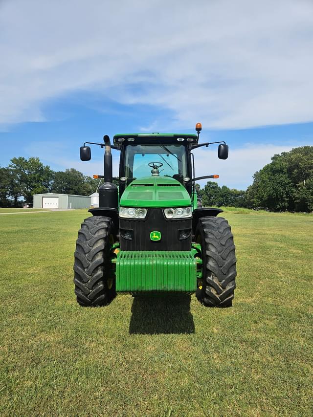 Image of John Deere 8310R equipment image 1