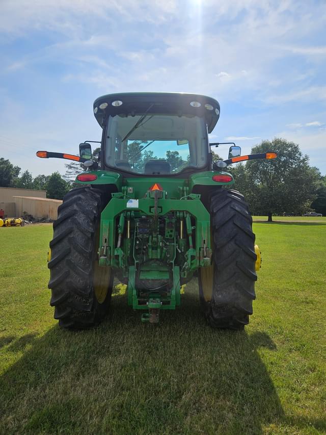 Image of John Deere 8310R equipment image 4