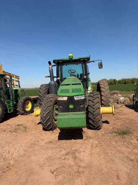 Image of John Deere 8310R equipment image 2