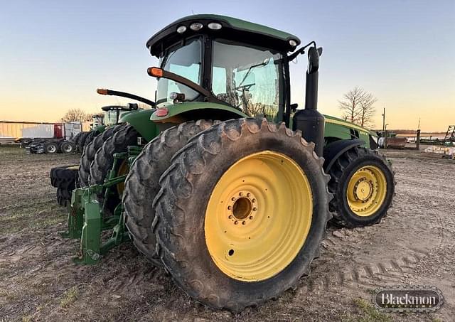 Image of John Deere 8310R equipment image 1