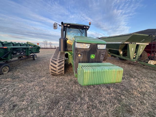 Image of John Deere 8310RT equipment image 4