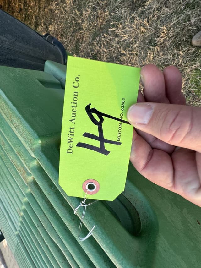 Image of John Deere 8310RT equipment image 1