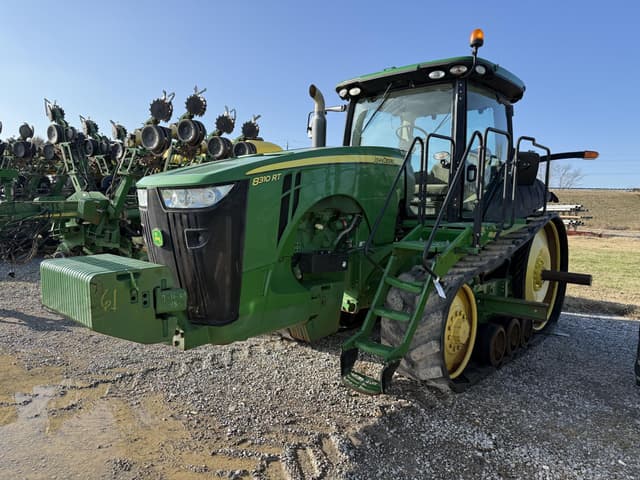 Image of John Deere 8310RT equipment image 2