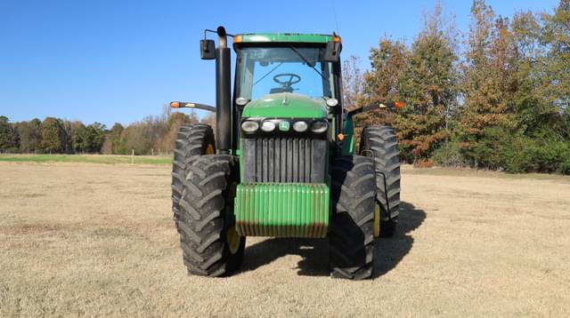 Image of John Deere 8320 equipment image 2