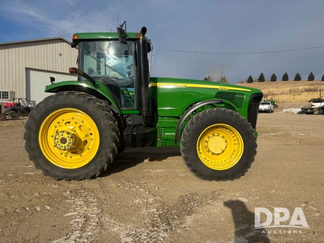 Image of John Deere 8320 equipment image 3