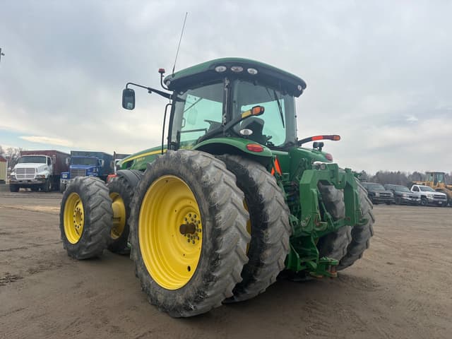 Image of John Deere 8320R equipment image 2