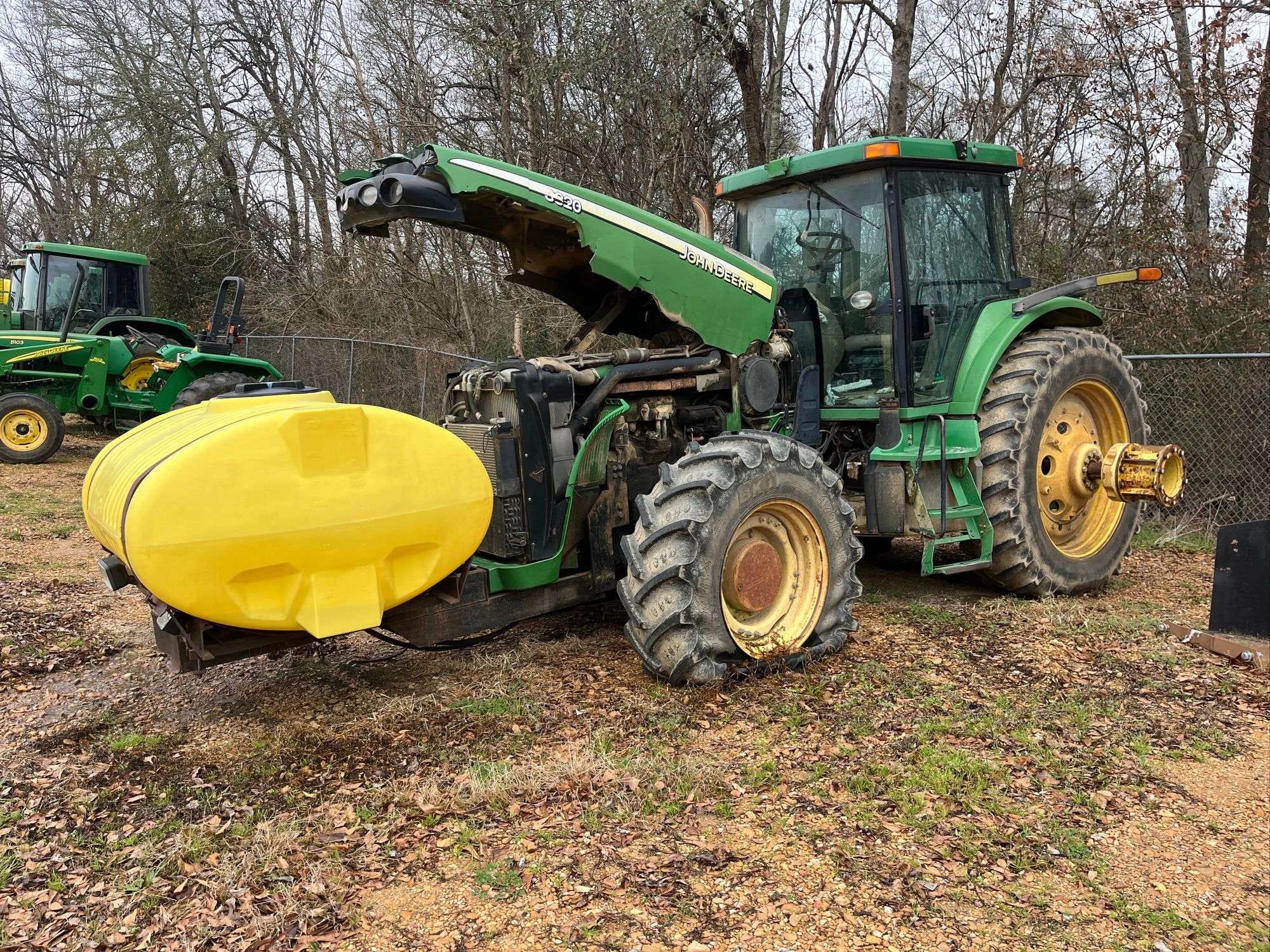 John Deere 8320 Equipment Image0