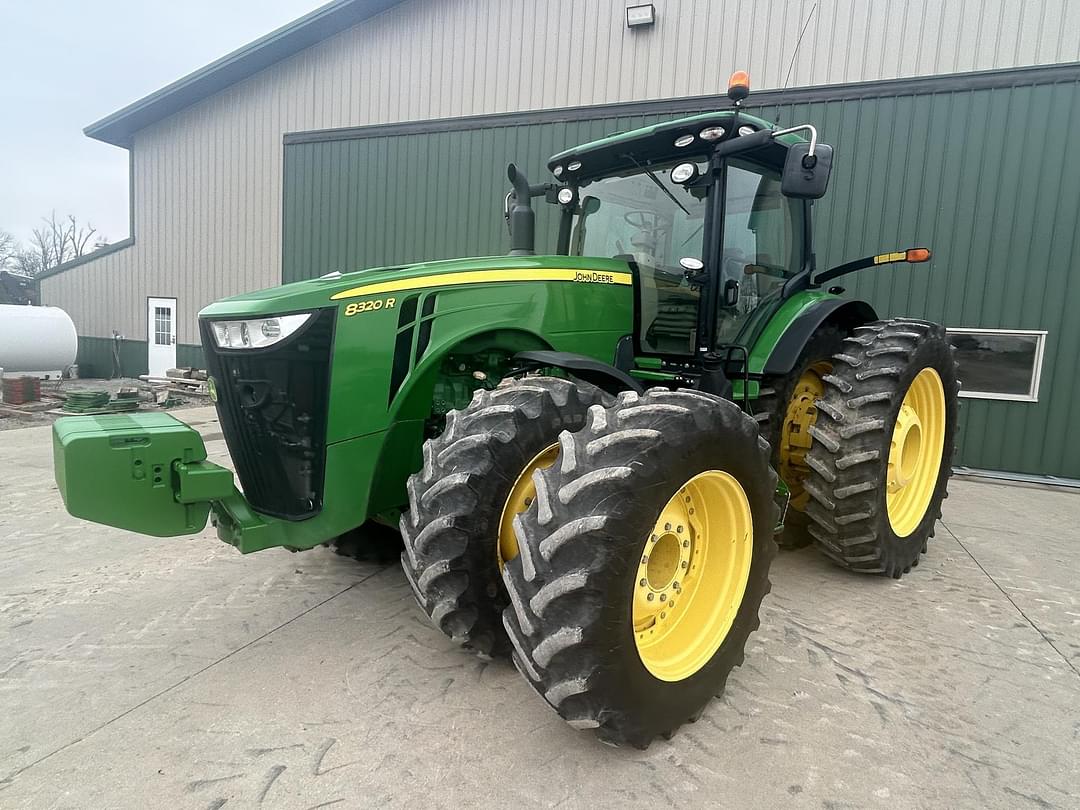 Image of John Deere 8320R Primary image