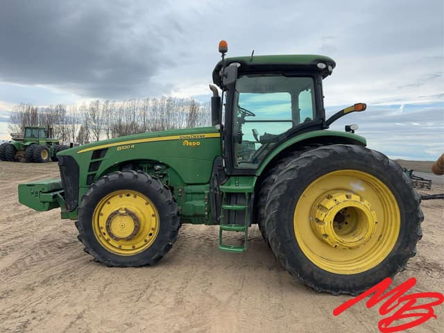 Image of John Deere 8320R equipment image 1