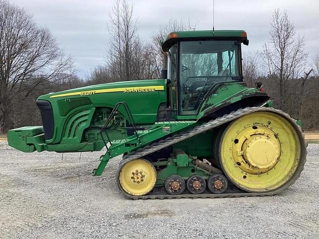 Image of John Deere 8320T equipment image 2