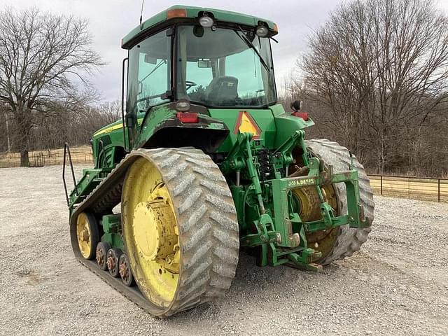 Image of John Deere 8320T equipment image 4