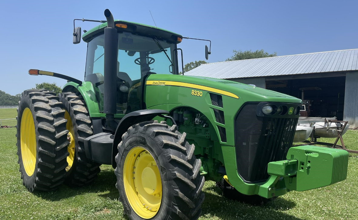 SOLD John Deere 8330 Lot No. 0491284e18c011ed8bec0246304ce823