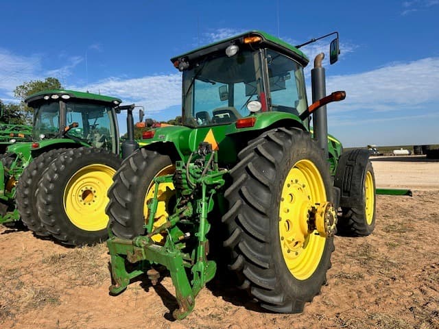 Image of John Deere 8330 Image 1