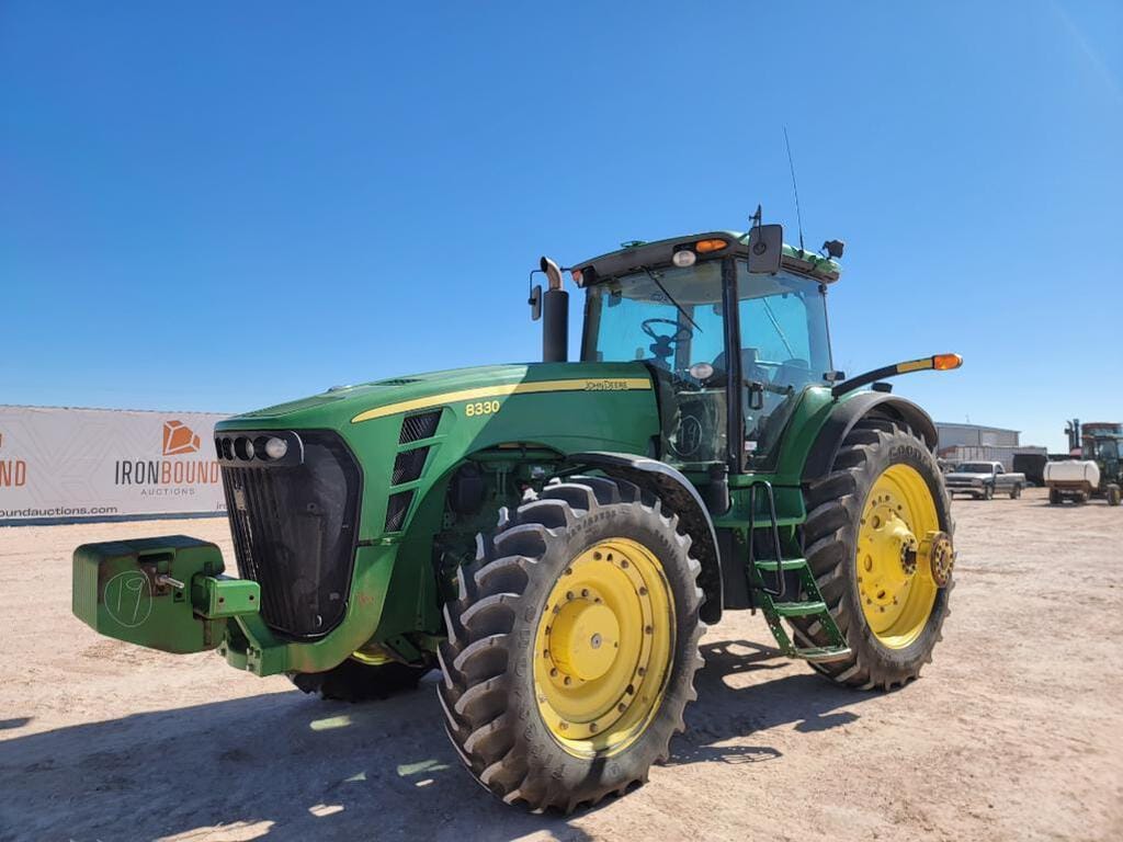 Main image John Deere 8330