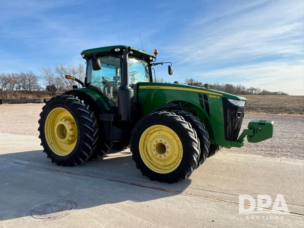 Image of John Deere 8335R Primary image