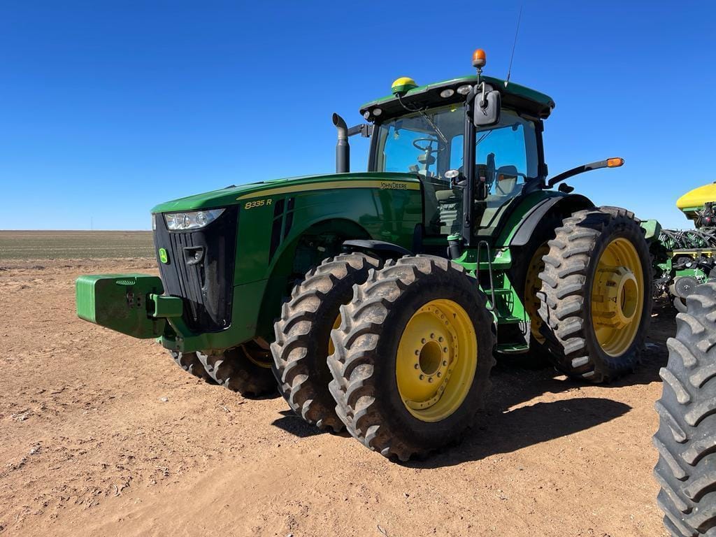 Main image John Deere 8335R