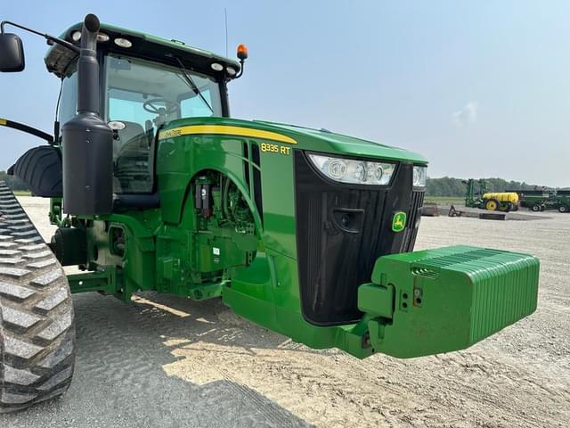Image of John Deere 8335RT equipment image 3