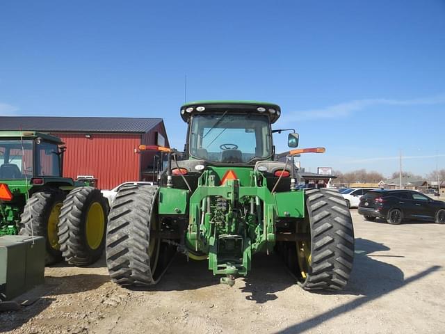 Image of John Deere 8335RT equipment image 4