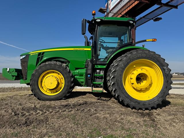 Image of John Deere 8345R equipment image 1