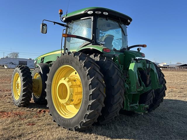 Image of John Deere 8345R equipment image 2