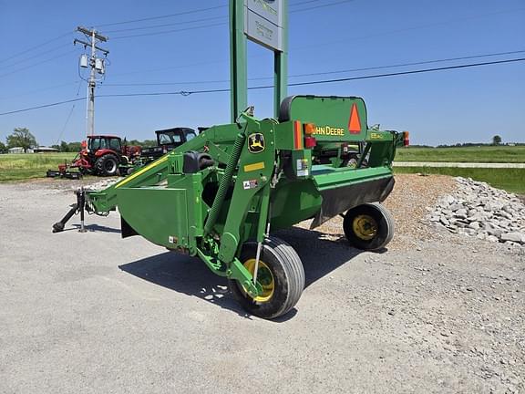 Image of John Deere 835 equipment image 3
