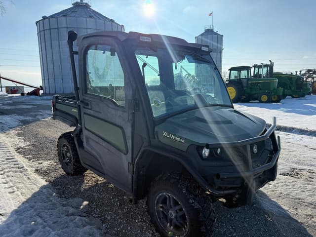 Image of John Deere XUV 835M equipment image 2