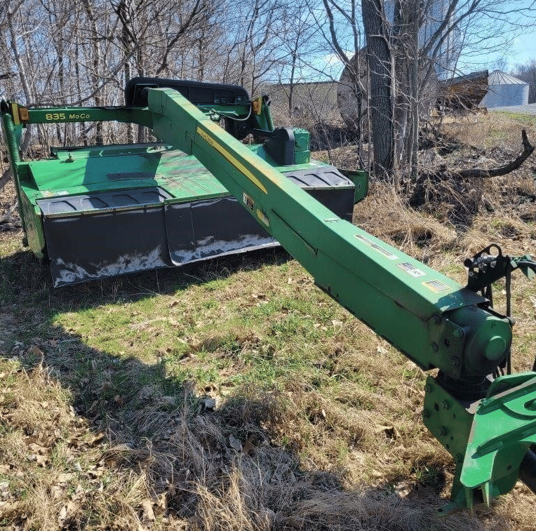 Main image John Deere 835