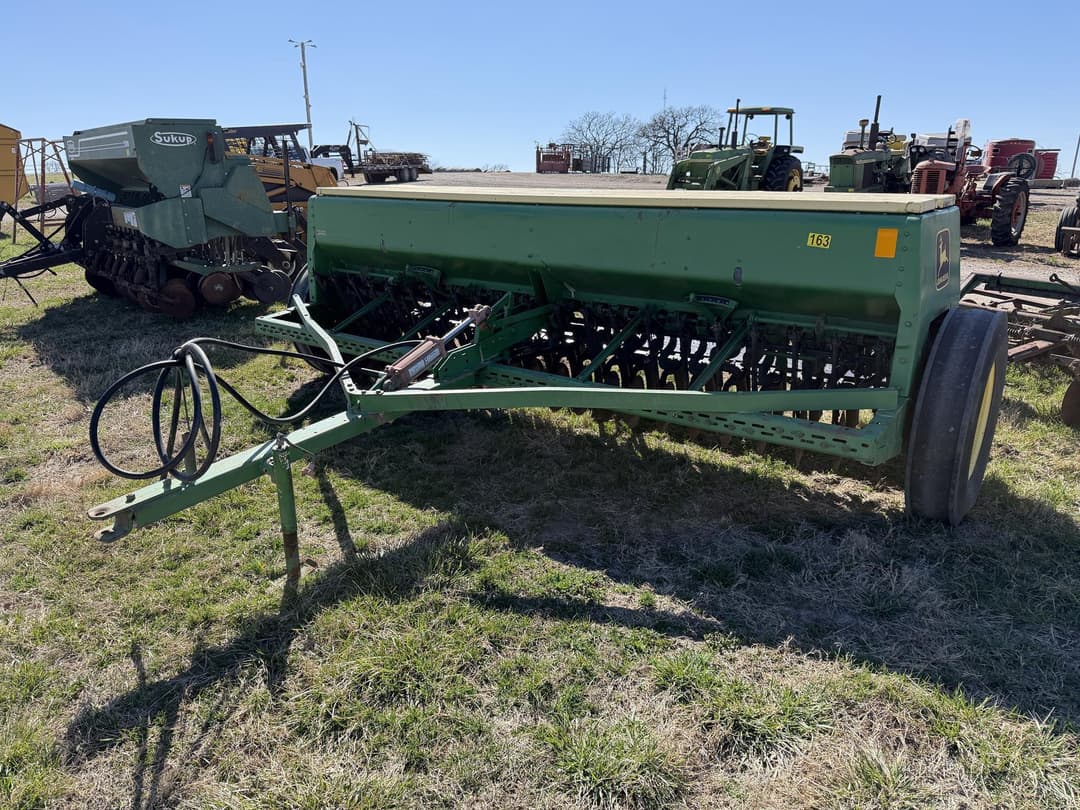 Image of John Deere 8350 Primary image