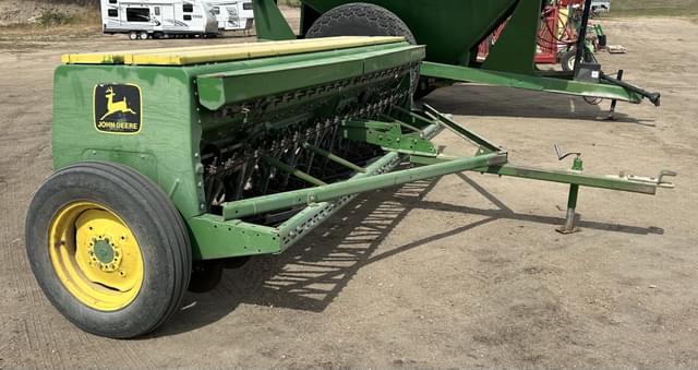Image of John Deere 8350 equipment image 3