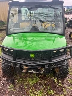 Image of John Deere XUV 835M equipment image 2