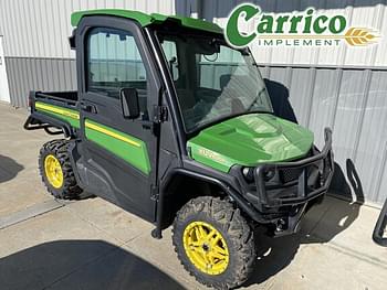 John Deere XUV 835R Equipment Image0